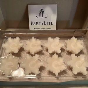 PartyLite floating candles. Ivory New in the box. Box shows some wear